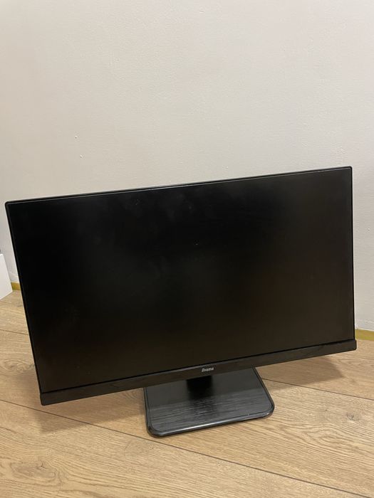 Monitor      23”