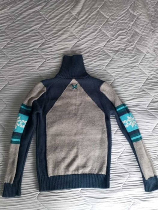 Sweter z golfem Kari Traa, S