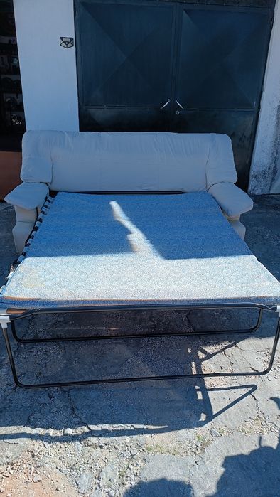 Vendo sofá cama bege