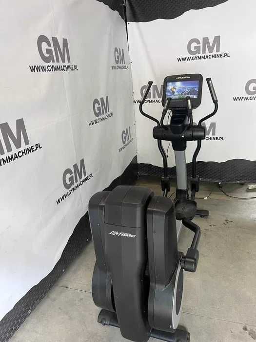 Orbitrek Life Fitness Elevation 95X Discover SE gwarancja