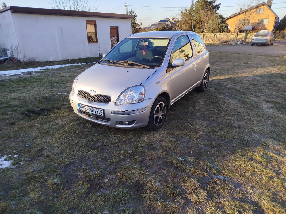 Toyota Yaris automat