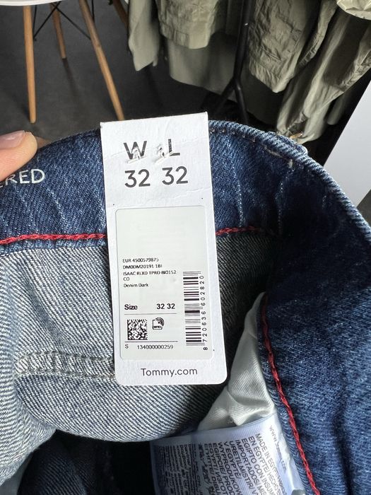 New Original ! Чоловічі джинси TOMMY JEANS Relaxed Taper