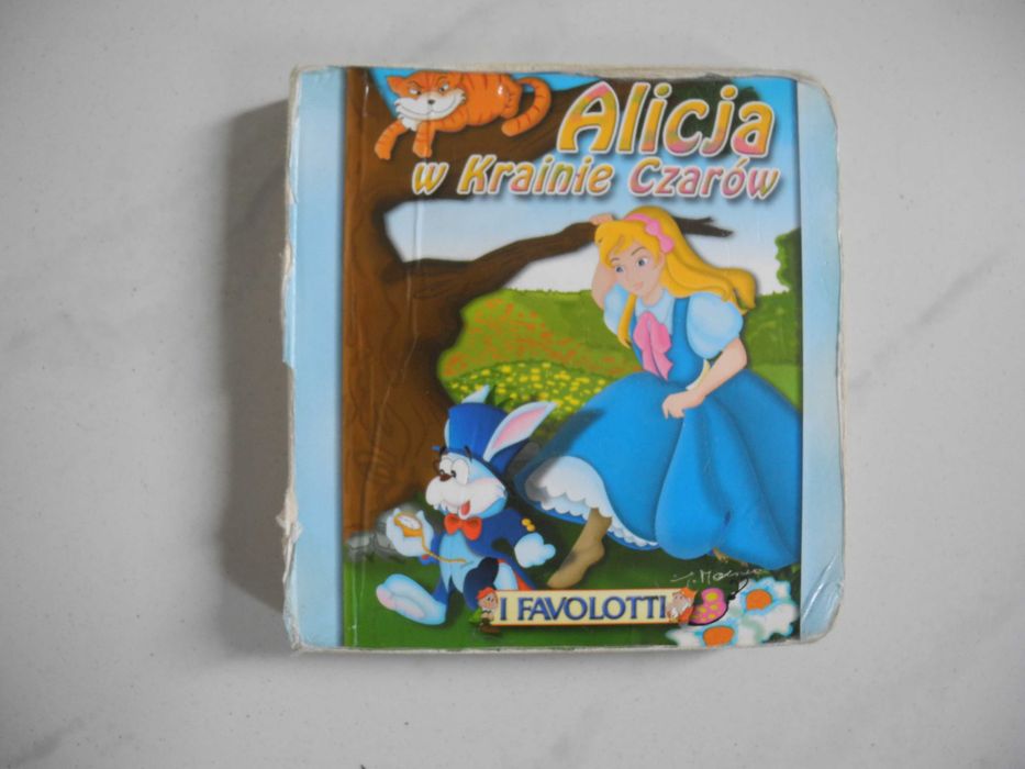 Pucio plus Alicja w krainie czarów - pogrubione strony mały format plus Puzzle