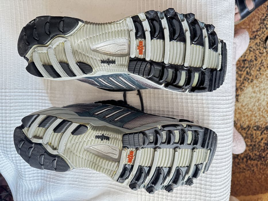 Кроссівки трекінгові чоловічі Adidas incision 43 розмір