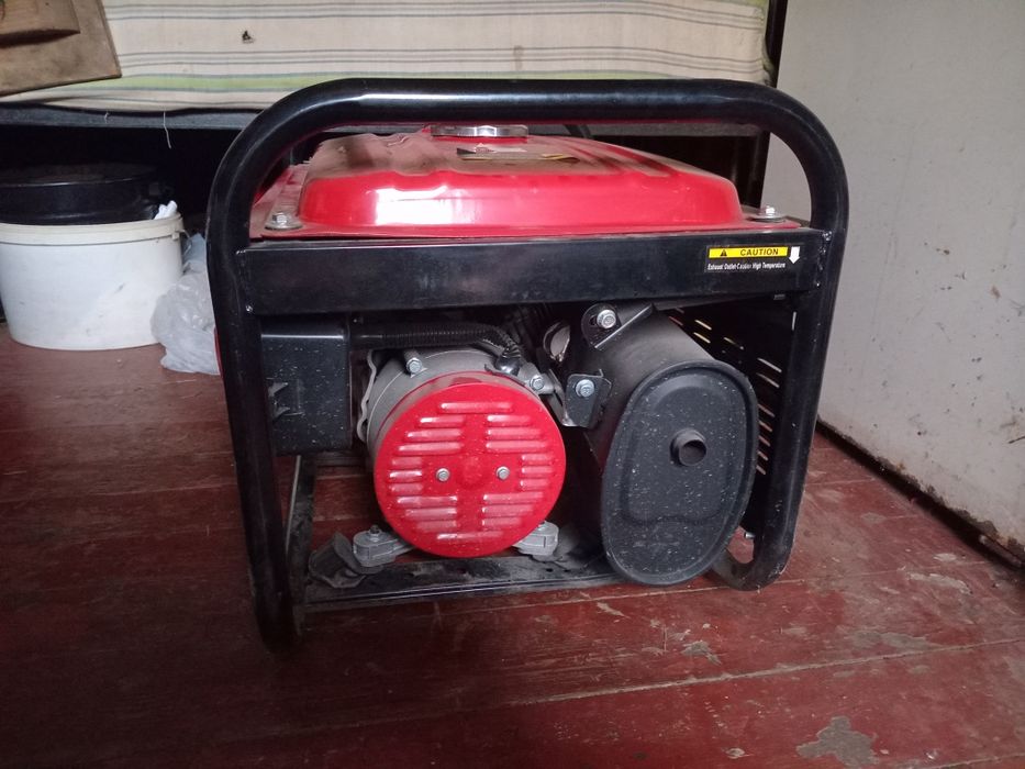 Продам генератор