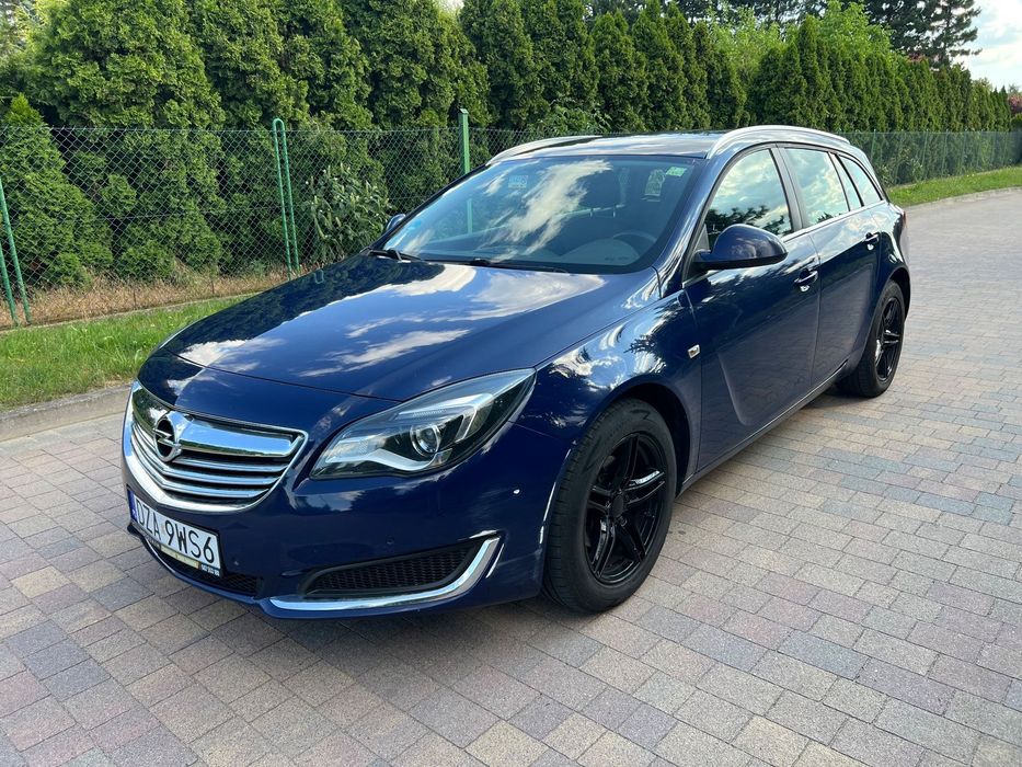 Opel Insignia Lift FL Kombi 2.0 diesel grzane fotele HAK