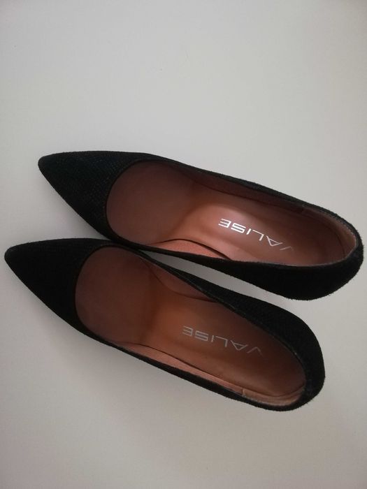Stiletto/ sapatos pretos "Valise" Tam.37 - em pele!