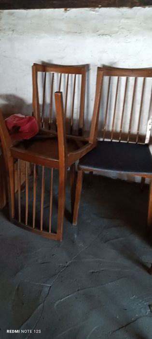 Krzesła FAMEG radomsko lata 90 te.