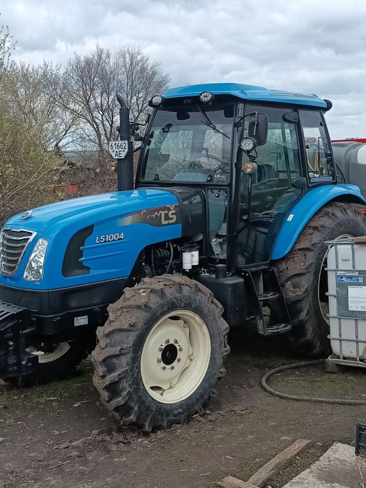 Продам трактор LS 1004