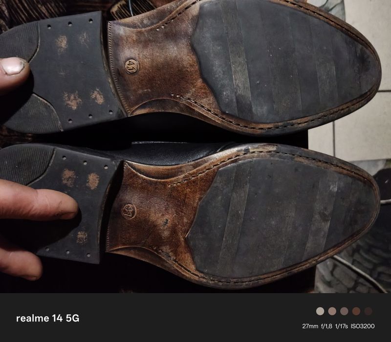 Buty męskie że skóry naturalnej