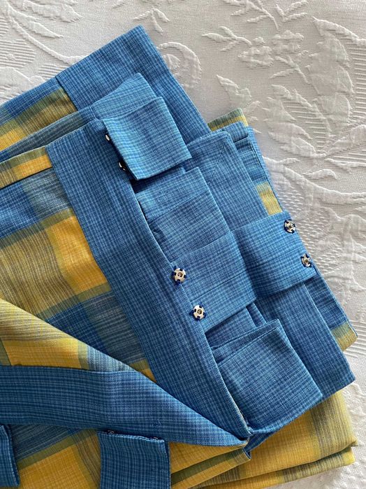 2 Cortinados (opacos) - 170 x 130 cm (cada)