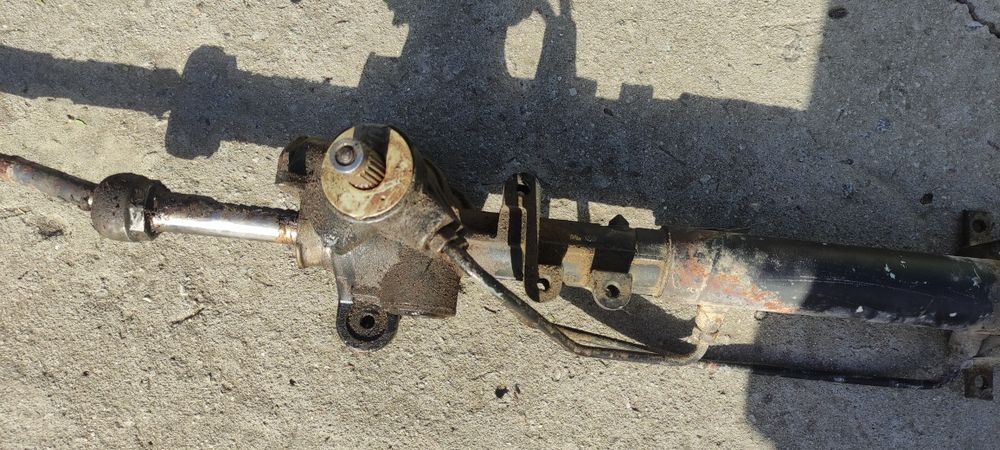 Рульова рейка Фольксваген Пасат