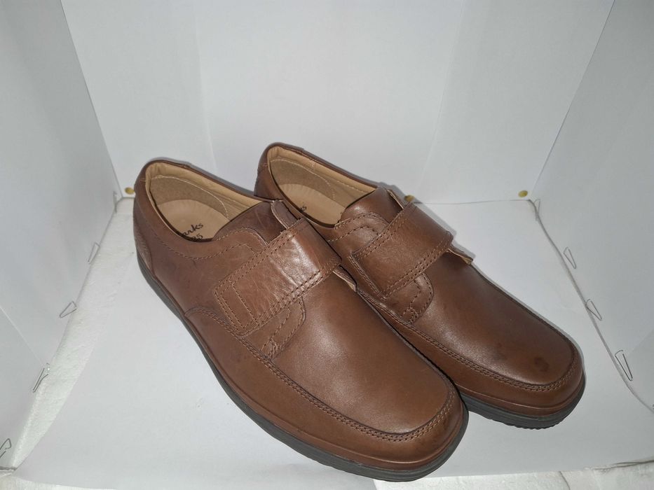 Продам мужскую обувь, мокасины Clarks flexlight
