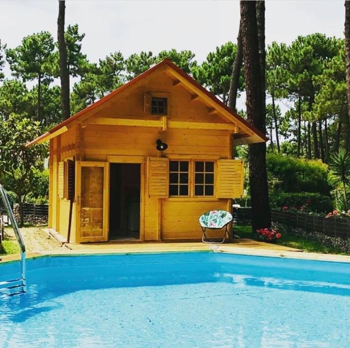 Casa de Madeira Pré-fabricada 5mx4m (20m2 + Sótão)