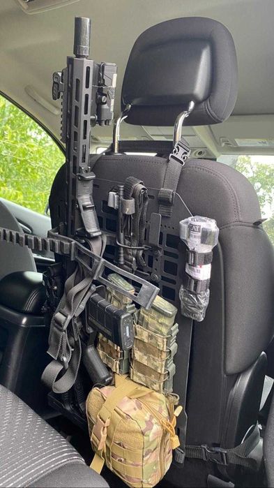 Панель molle для зброї на спинку сидіння в автомобиль