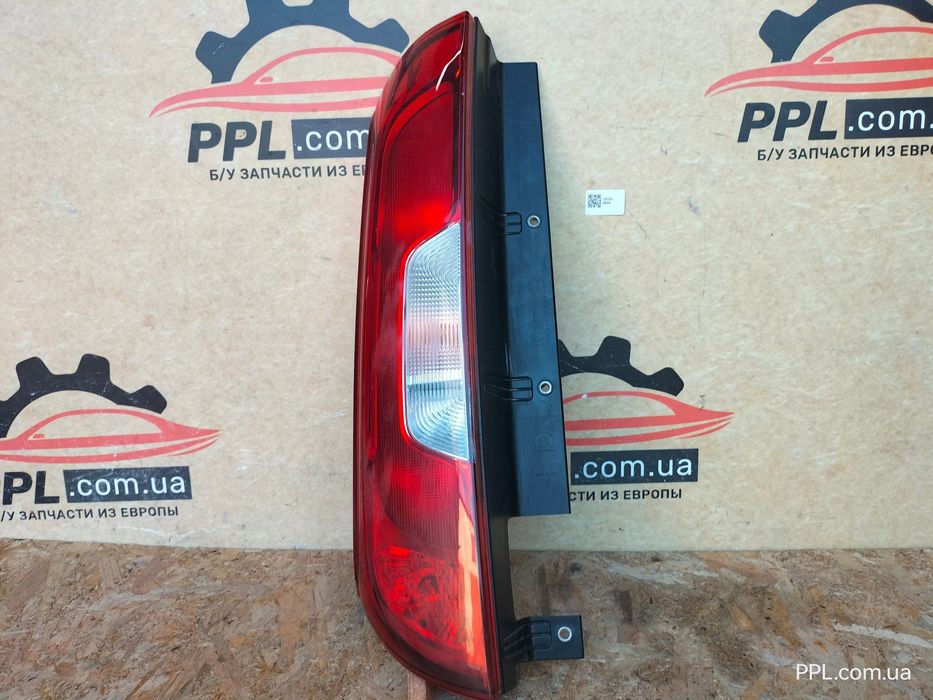 Fiat Doblo 2 2015-2022 фонарь задний левый стоп 52044718