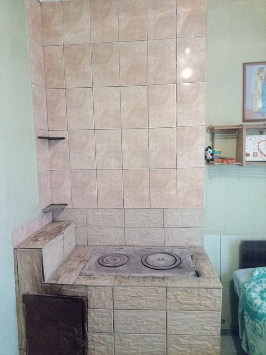 Продам дачу біля лісу