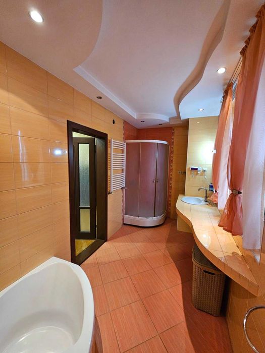 Оренда приватного будинку мкрн Табла