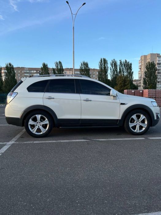 Продам  Chevrolet Captiva 2.2 дизель