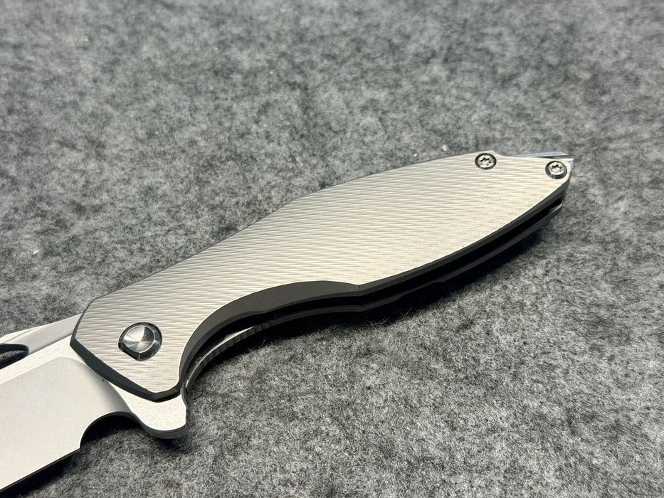 Ніж Koenig Mini Arius