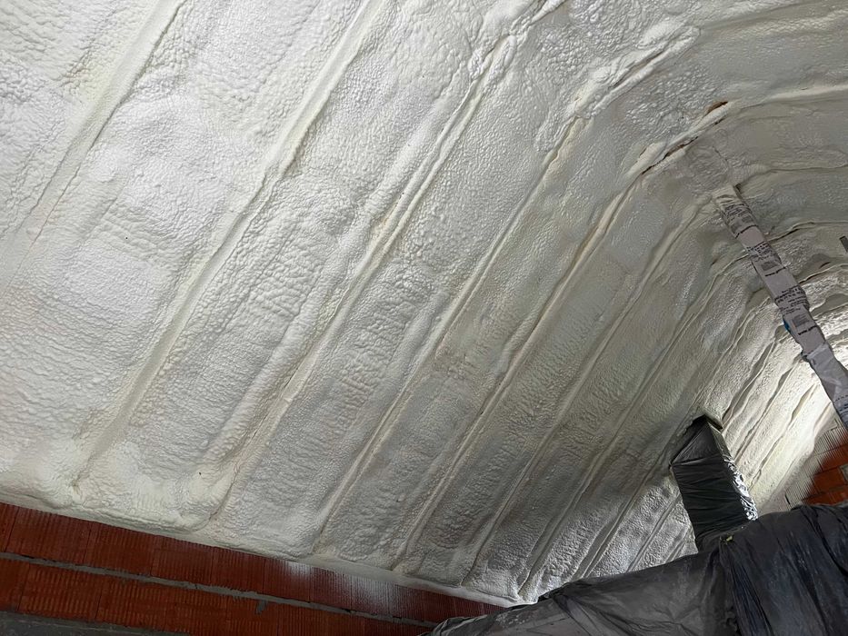 Ocieplanie poddaszy pianką PUR - Częstochowa