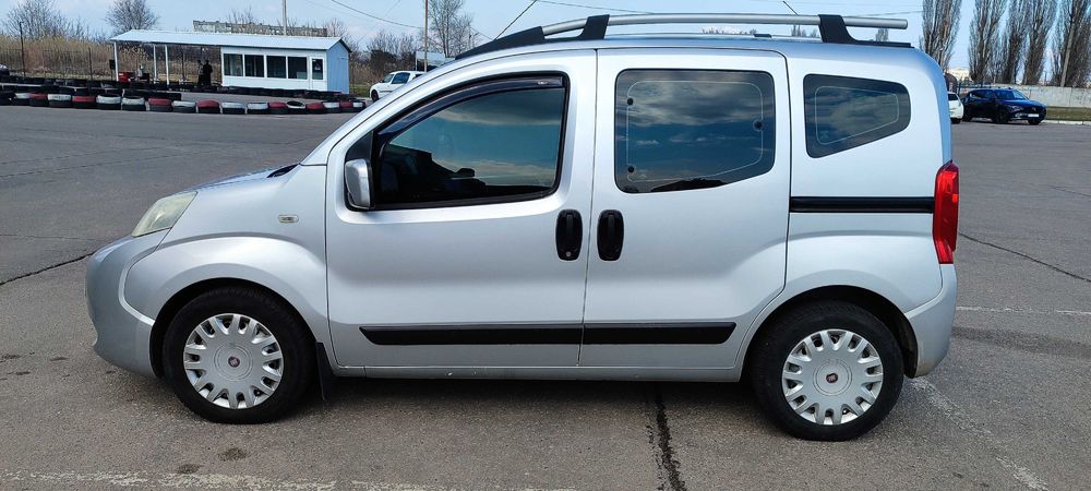 Оригінальний пасажир, сімейне авто фіат Fiat Qubo