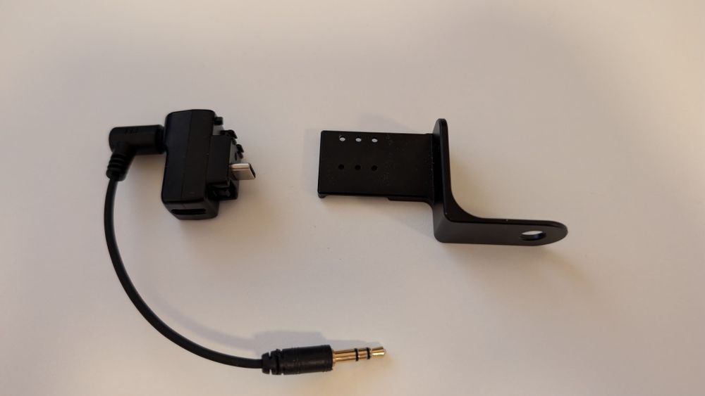 Adapter mikrofonu Insta360 x3 i uchwyt Ulanzi PT-20