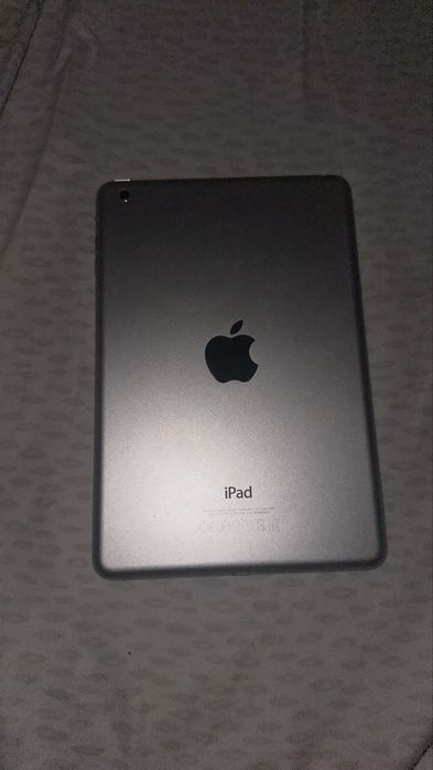 Ipad mini pouco usado