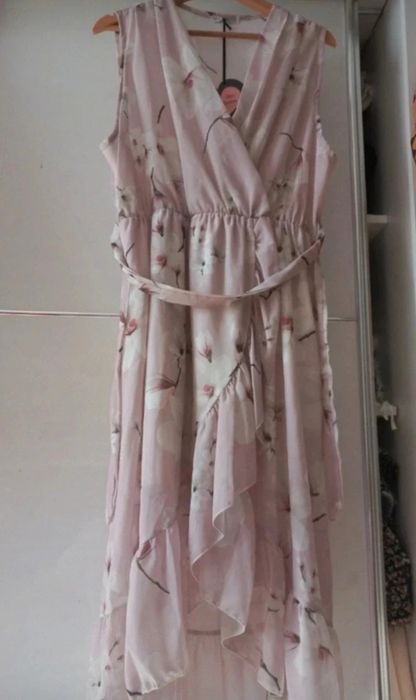 New Collection sukienka nowa 44/46 elegancka komunia