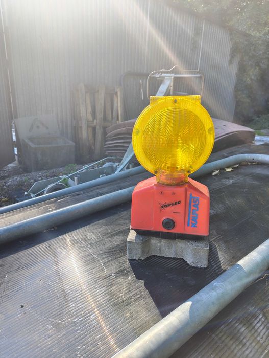 Lampa diodowa dwustronna