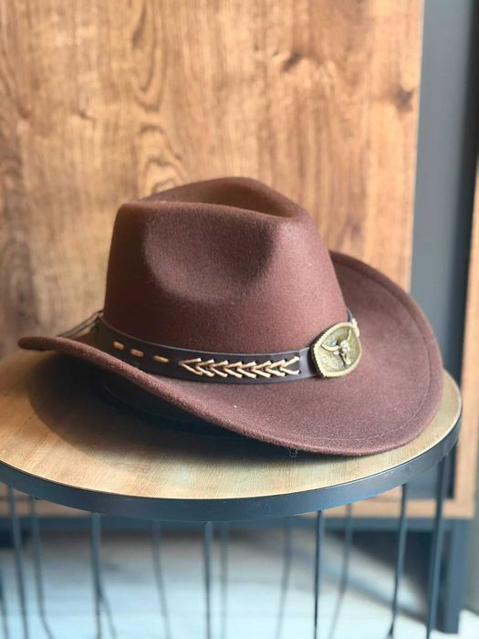 Kapelusz kowbojski brązowy w stylu western country boho wild west