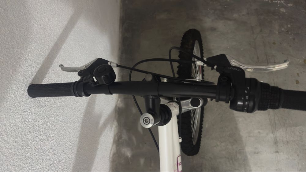 Bicicleta Avigo menina