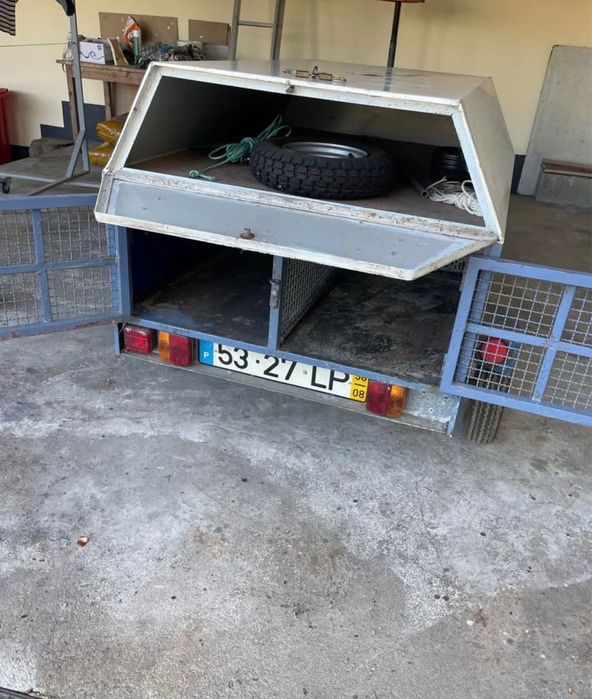 Reboque dos cães