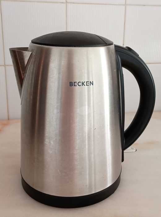 Chaleira elétrica Becken