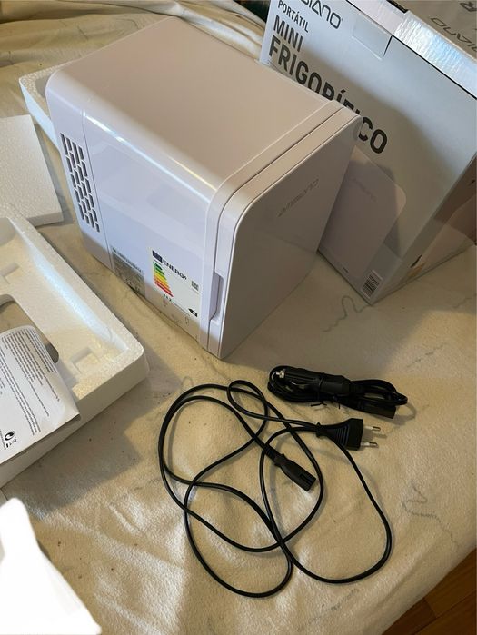 Mini frigorífico para casa, carro ou escritório