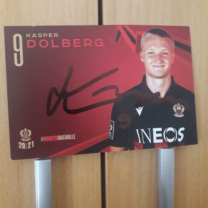 Autógrafos Reais de Jogadores do Nice (Dolberg, Ndoye, Lees-Melou)