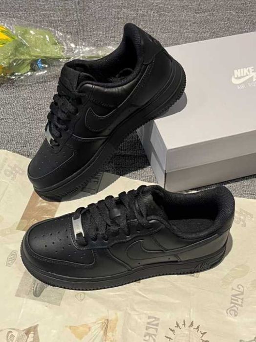 Nike AF1 07 Classic Czarne trampki R.45