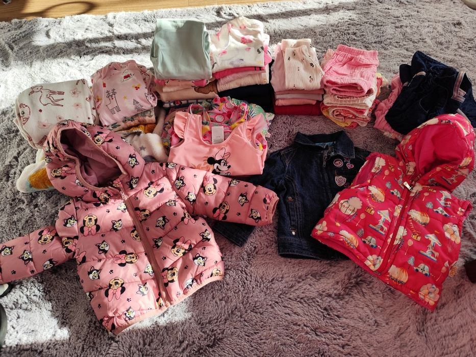 Paka ubrań dla dziewczynki 74/80/86
