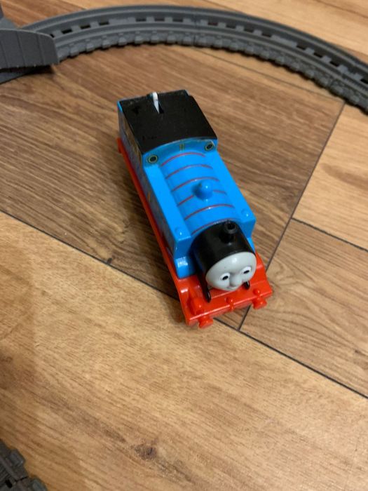 Track master pociąg Tomek i przyjaciele zestaw