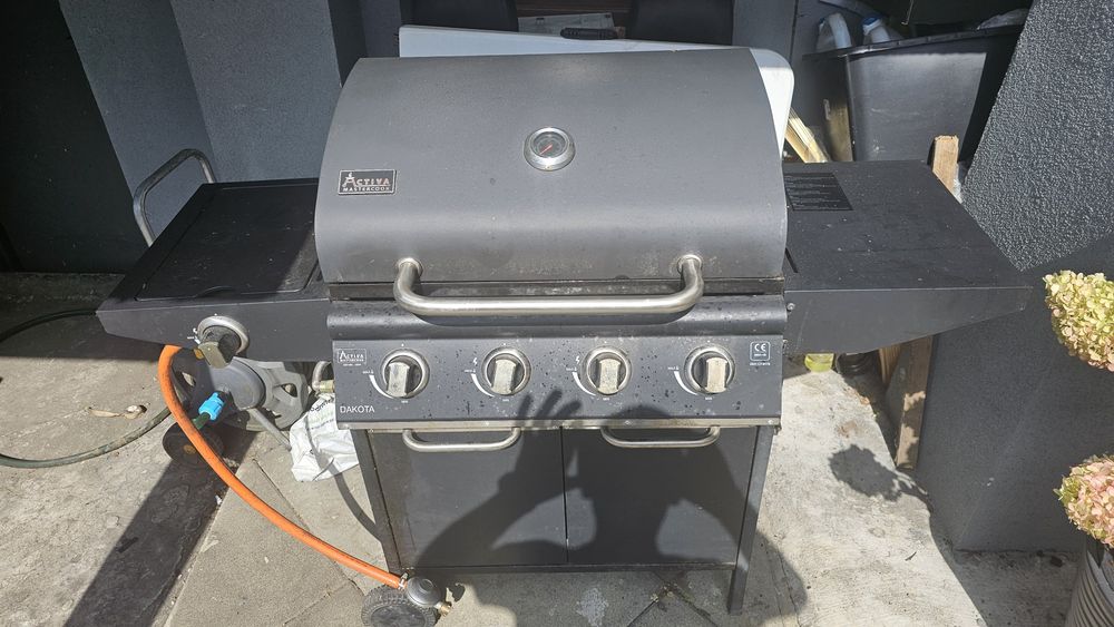 Grill Gazowy Activia