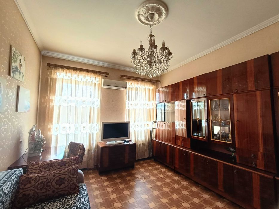 2 ком со своим двориком, АГВ, колонка, можно под гос. программы