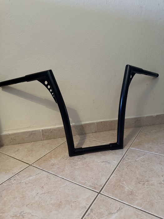 Guiador ape hanger 16 polegadas