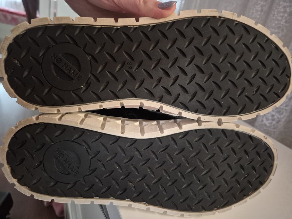 Демісезонні черевики NO NAME