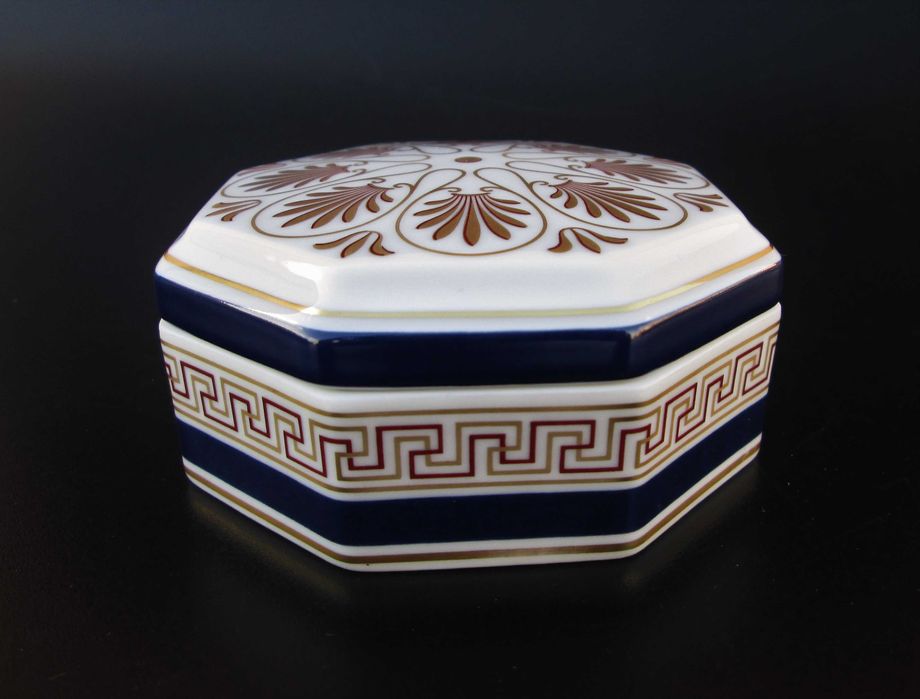 VISTA ALEGRE Antiga Caixa Regaleira em Porcelana coleção GRÉCIA
