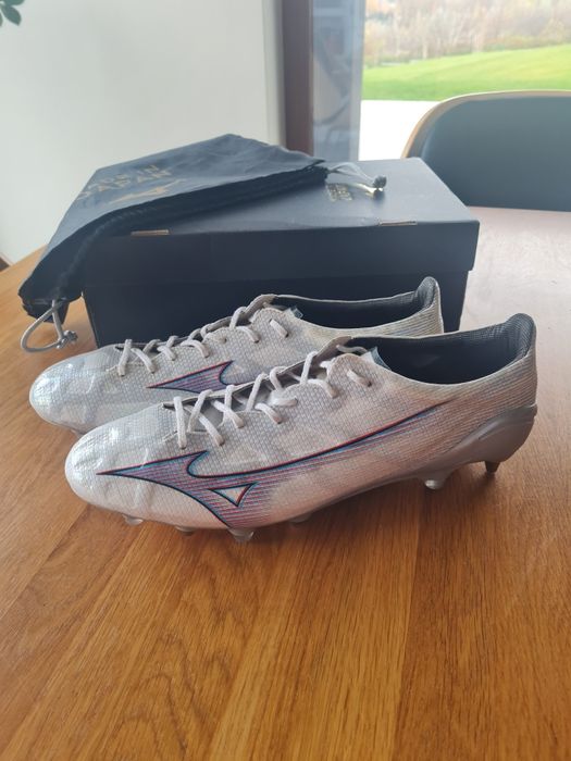 Profesjonalne buty piłkarskie Mizuno Alpha Jp Mix rozm. 45