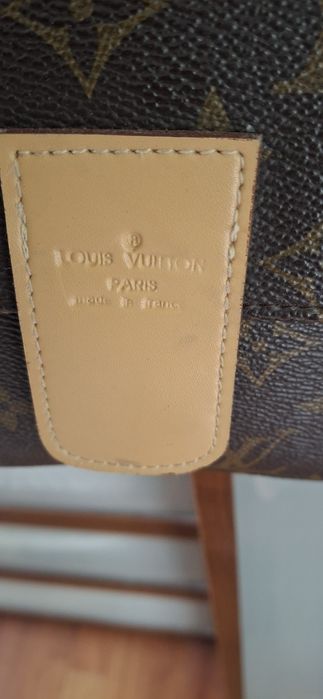 Torebeczka LV bardzo ładna .