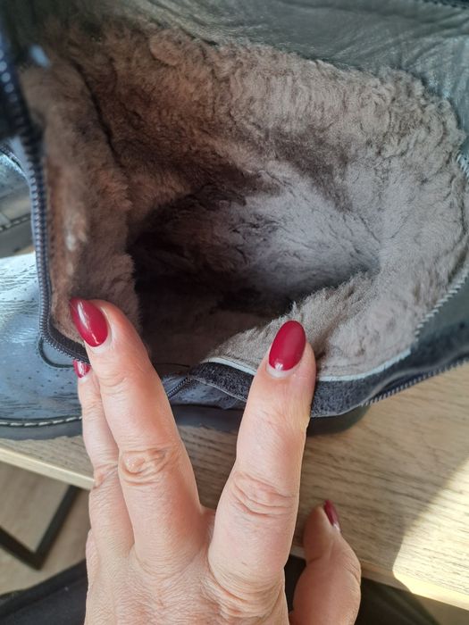 Зимние кожаные ботинки на натуральной цигейке