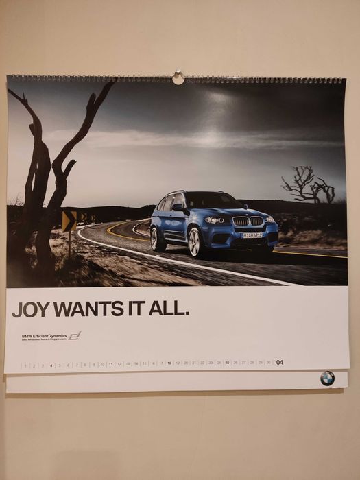 Kalendarz BMW 2010, 58 x 54 cm.