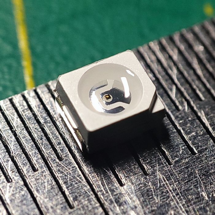 ИК светодиод 3528