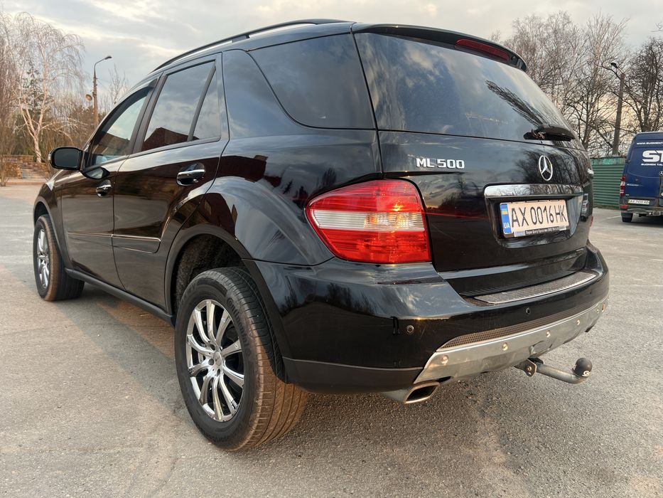 Mercedes-Benz M-Class 2006 полный привод ГАЗ/бензин